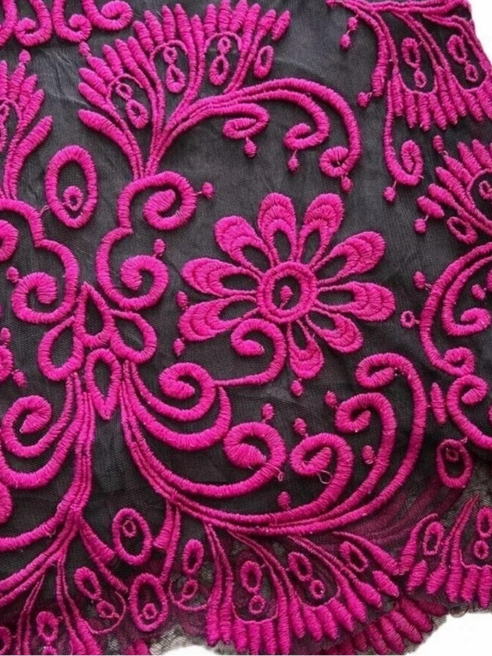 Anthropologie X Yoana Baraschi Whimsygoth Embroidered Floral Lace Overlay Skirt - Picture 5 of 10